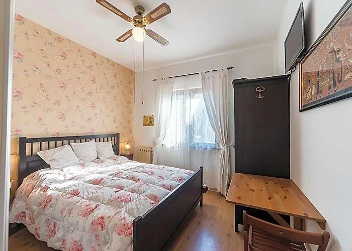 Casale Dell'insugherata 4*
