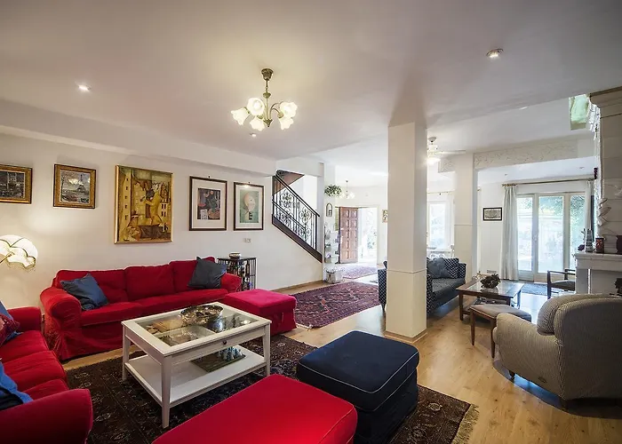 Casale Dell'insugherata 4* Roma